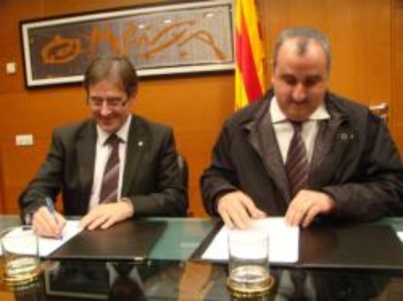 Signatura del conveni de col·laboració entre el Consorci AOC i el Col·legi Oficial dEnginyers Agrònoms de Catalunya  el dilluns, 18 de gener de 2010