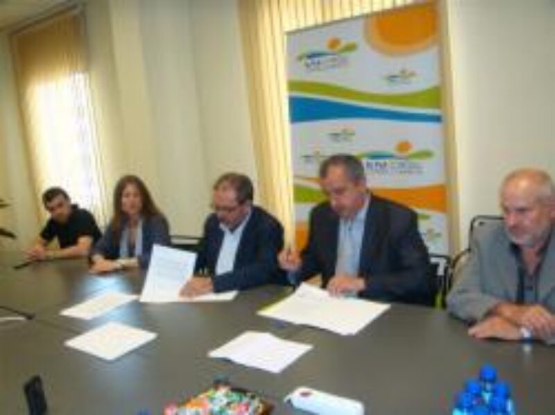 El COEAC ha signat dos convenis de col·laboració,  amb els Consells Comarcals del Baix Camp i El Pla d’Urgell.