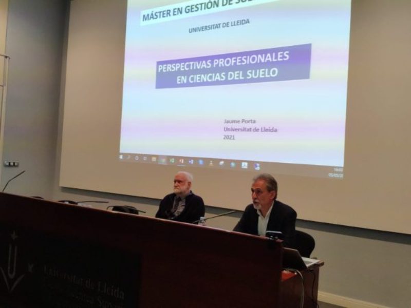 Classe magistral del company Dr. Jaume Porta al Màster Interuniversitari en Gestió de Sòls