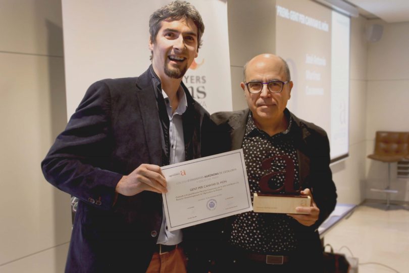 José Antonio Martínez Casasnovas rep el V Premi Gent per Canviar el Món